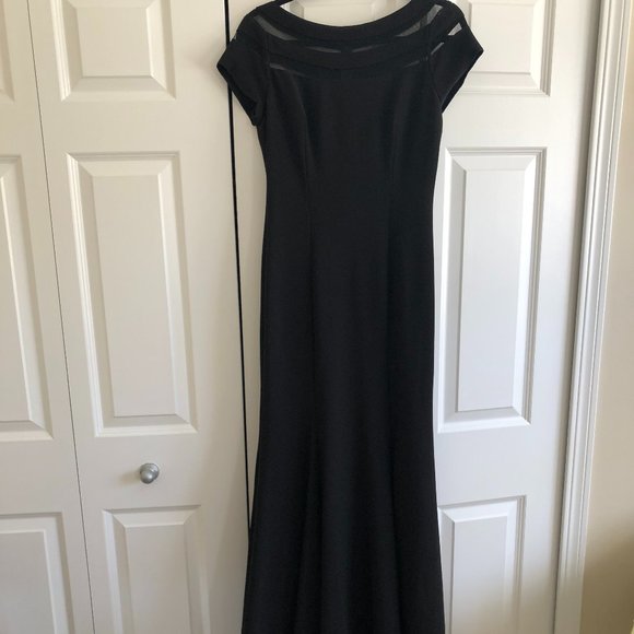 Formal Black Dress - JS Collections - Size 8 - Picture 1 of 9